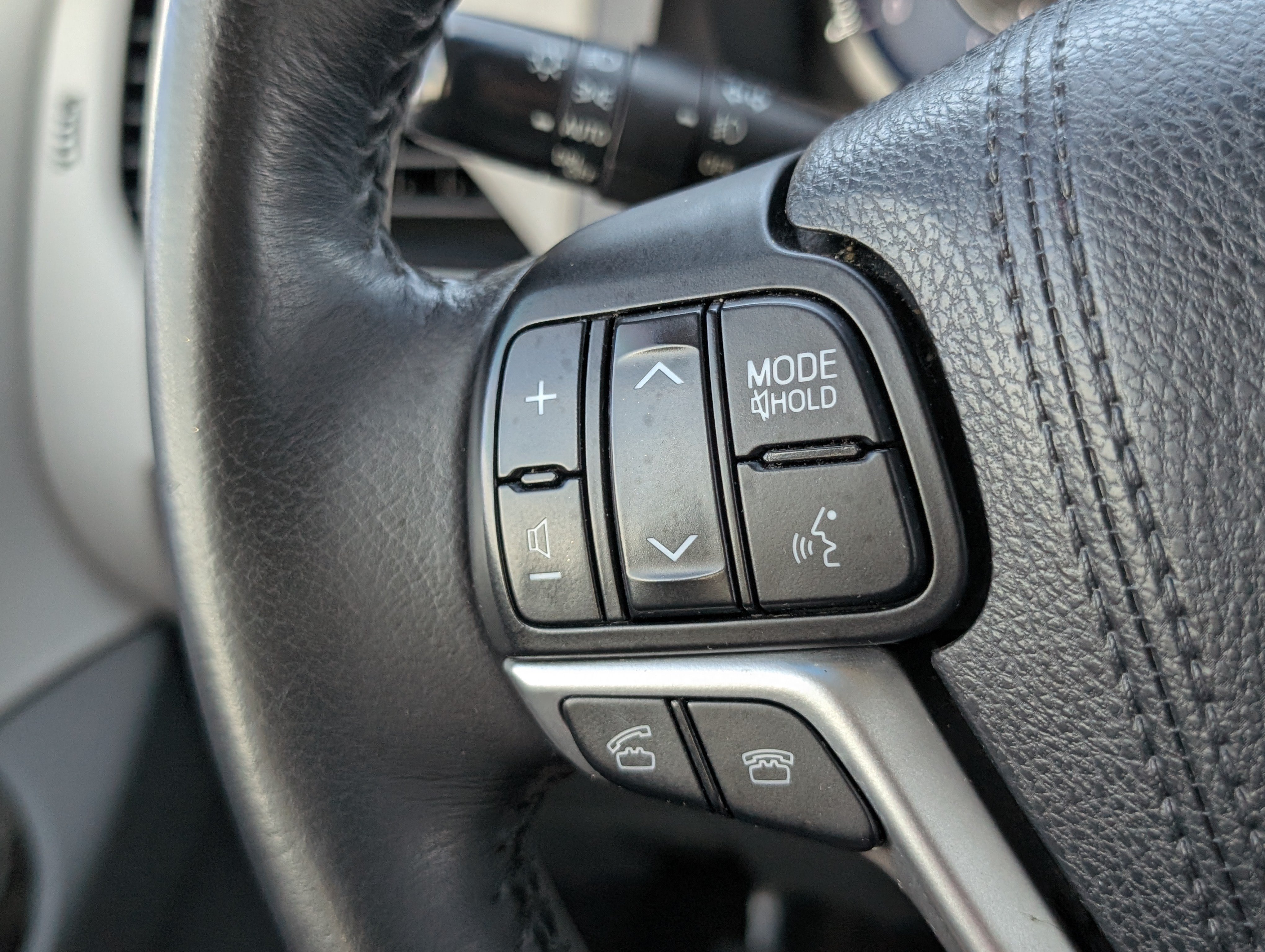 Used 2015 Toyota Sienna XLE FWD image 24