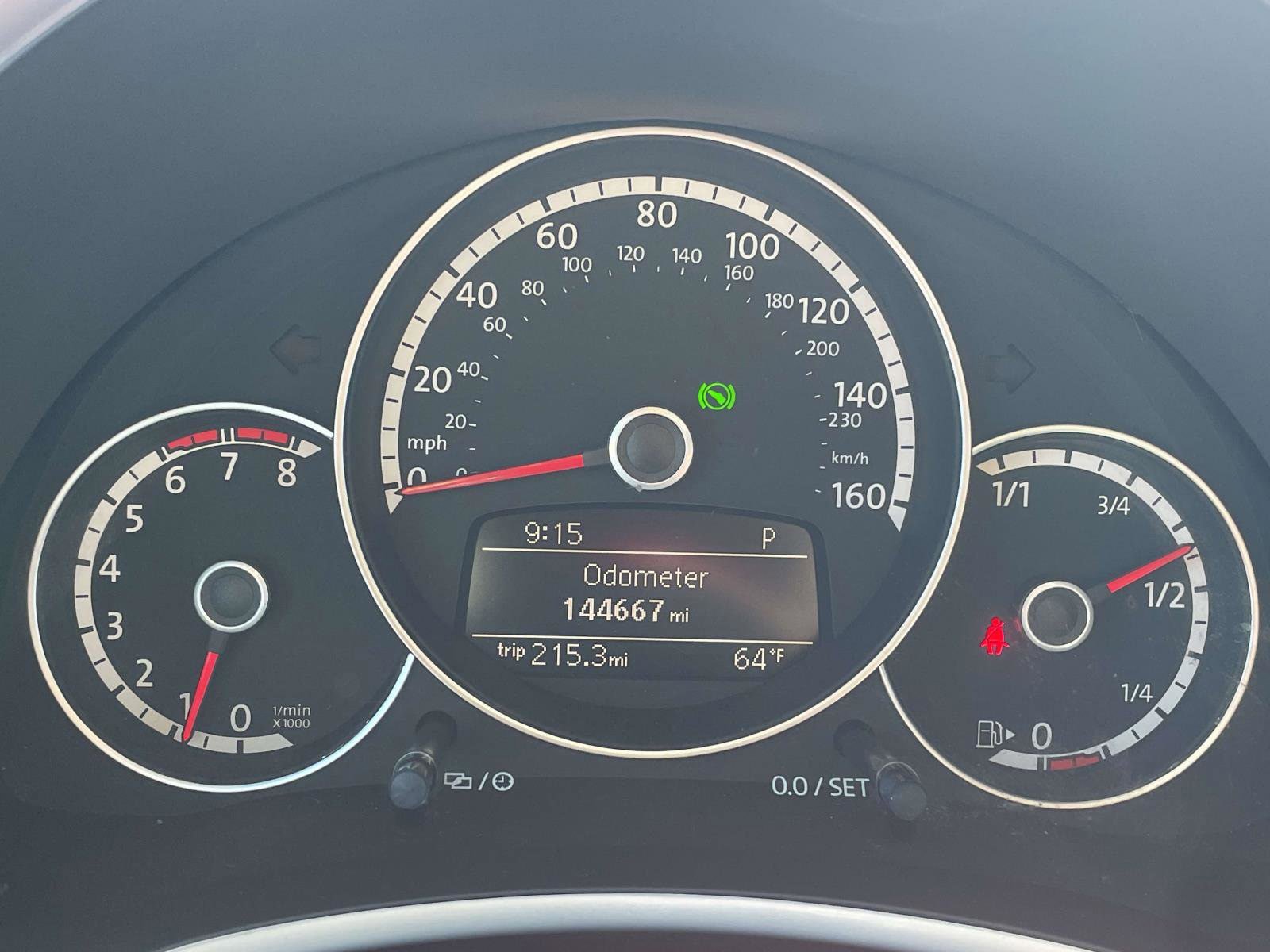 Used 2014 Volkswagen Beetle 2.5 FWD image 17