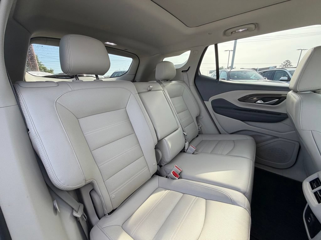 Used 2023 GMC Terrain Denali w/ LPO, Floor Liner Package AWD/4WD image 24