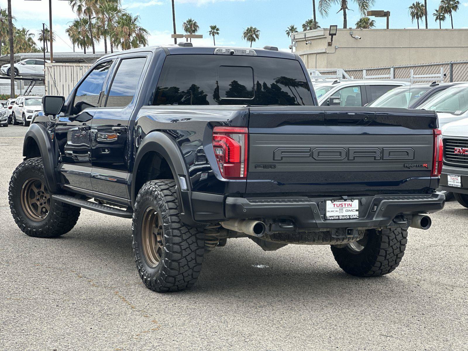 Used 2024 Ford F150 Raptor w/ Equipment Group 803A Raptor R AWD/4WD image 6