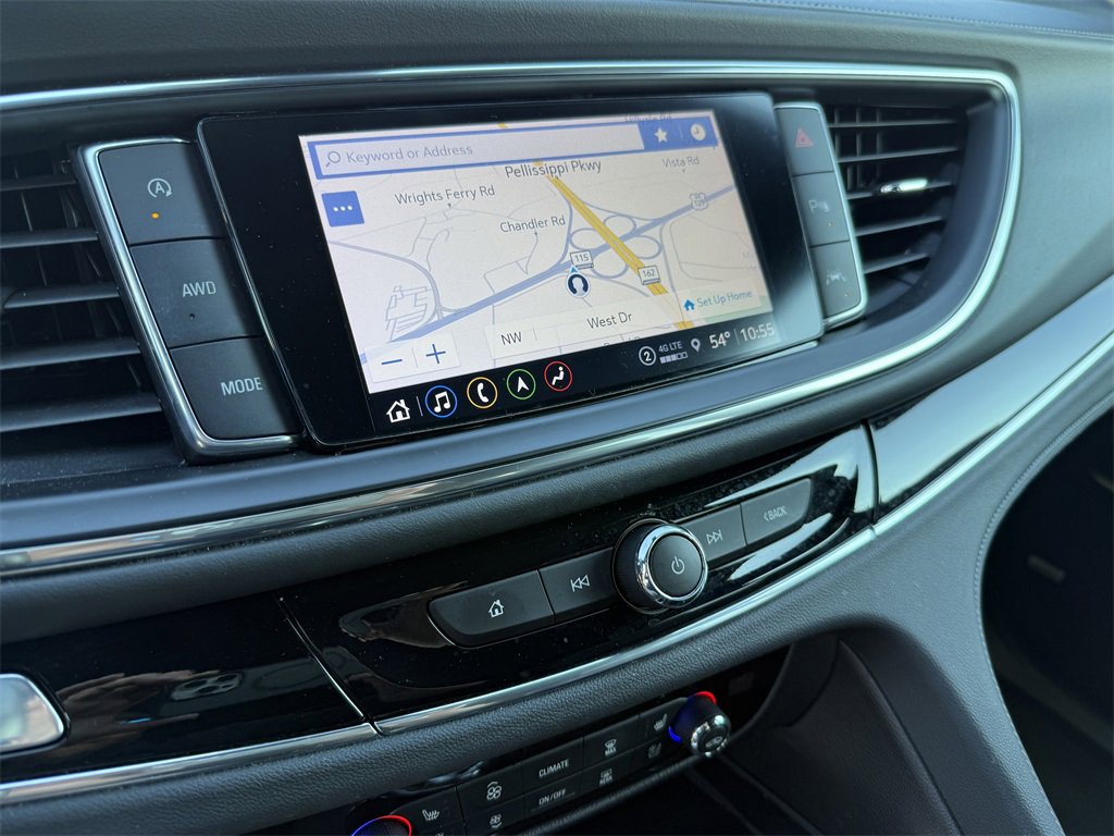 Used 2023 Buick Enclave Avenir w/ Avenir Technology Package image 17