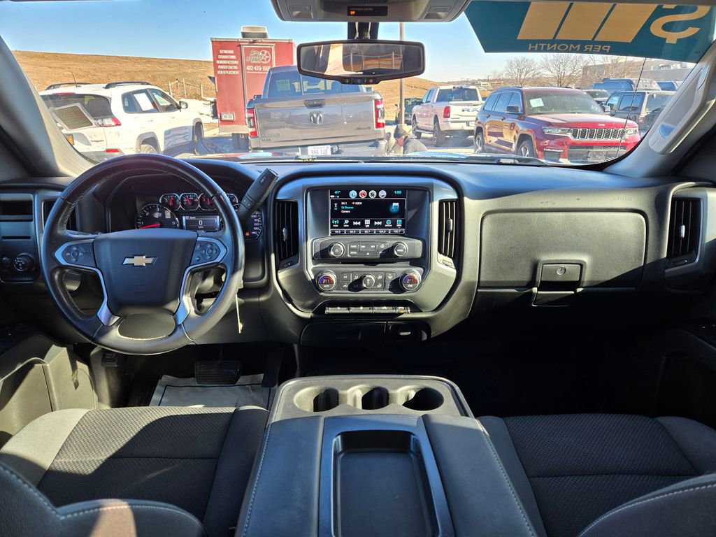 Used 2018 Chevrolet Silverado 1500 LT w/ Texas Edition image 15