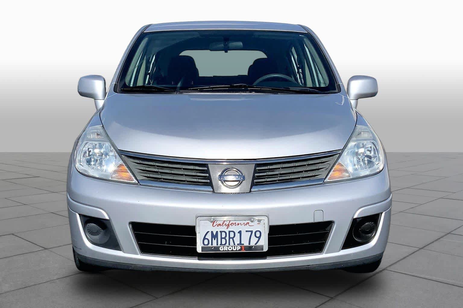 Used 2009 Nissan Versa 1.8 S w/ PWR Pkg FWD image 3