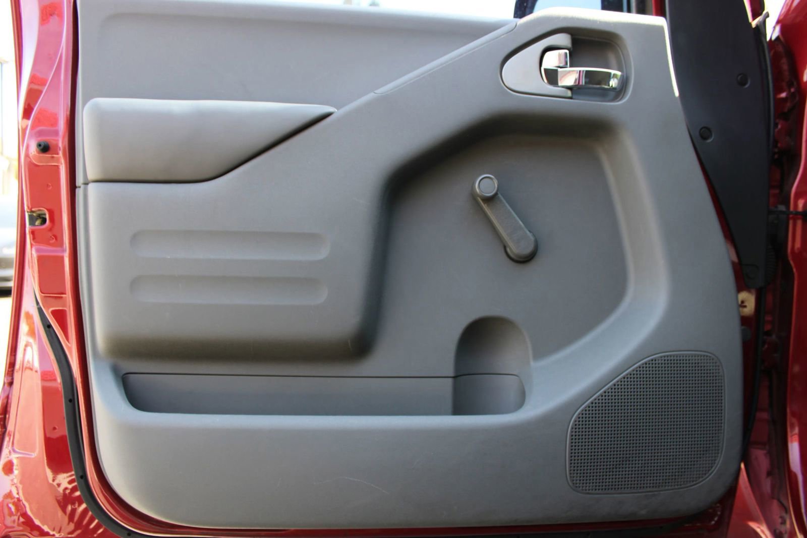Used 2016 Nissan Frontier S RWD image 7
