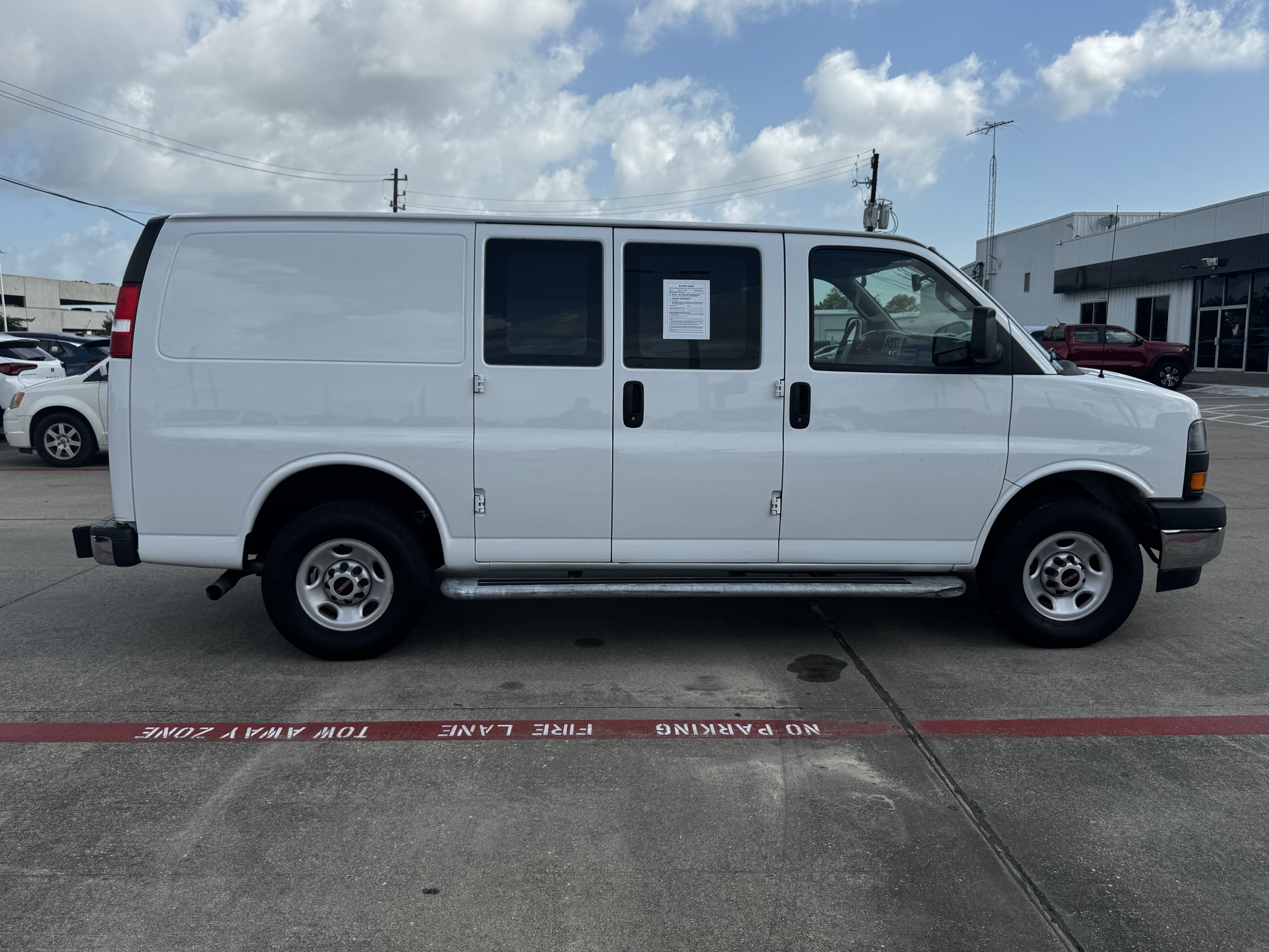 Used 2024 GMC Savana 2500 w/ Driver Convenience Package RWD image 7