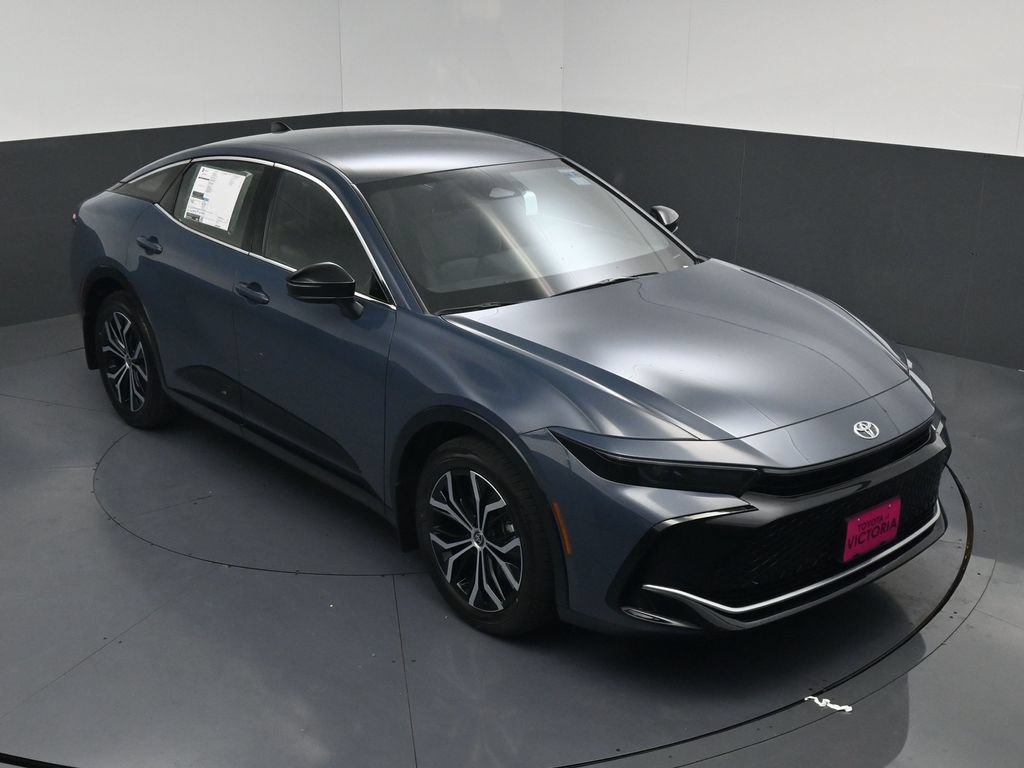 New 2027 Toyota Crown AWD/4WD image 15