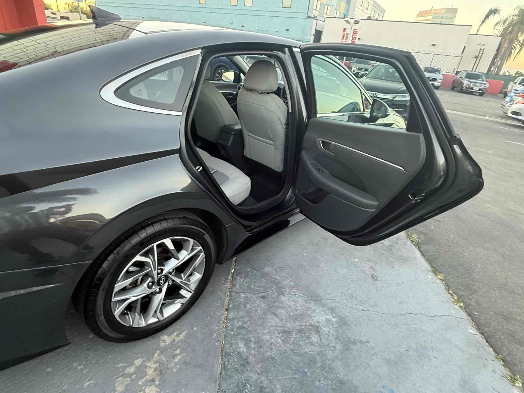 Used 2020 Hyundai Sonata SEL w/ Cargo Package image 46