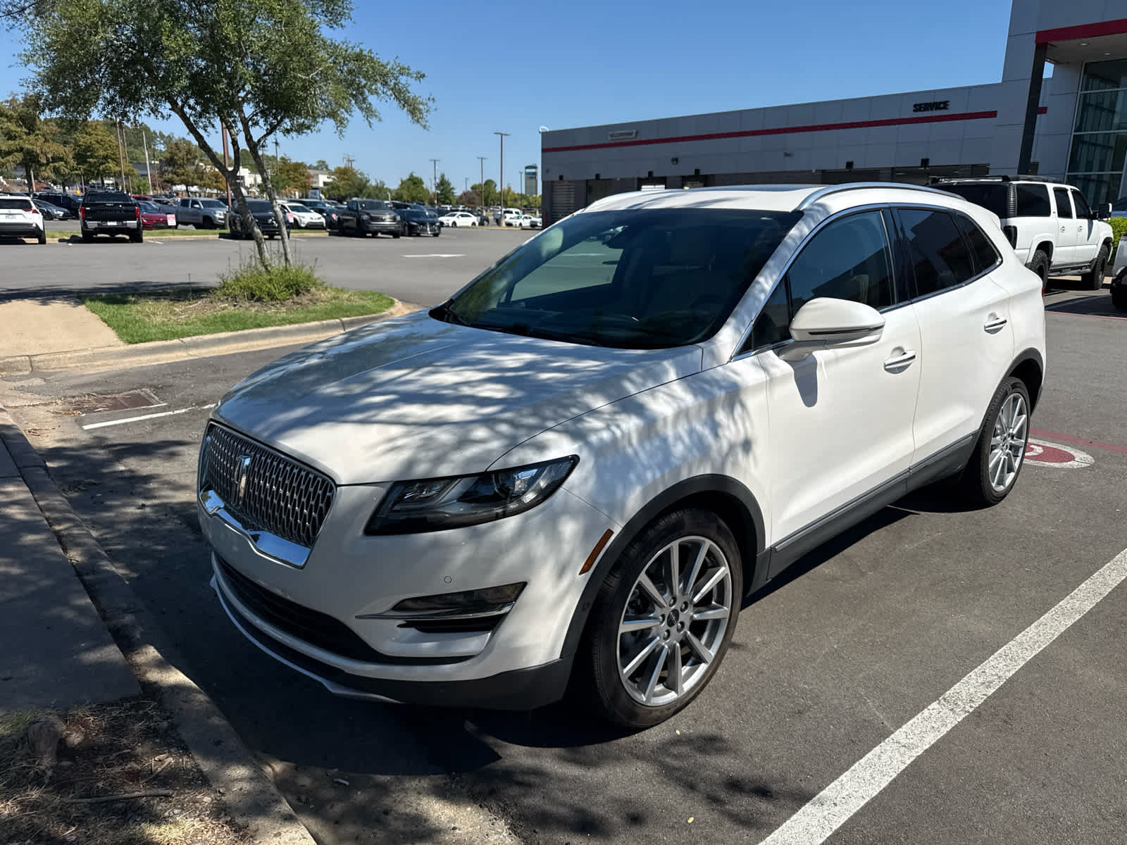 Used 2019 Lincoln MKC Reserve w/ MKC Technology Package FWD image 7