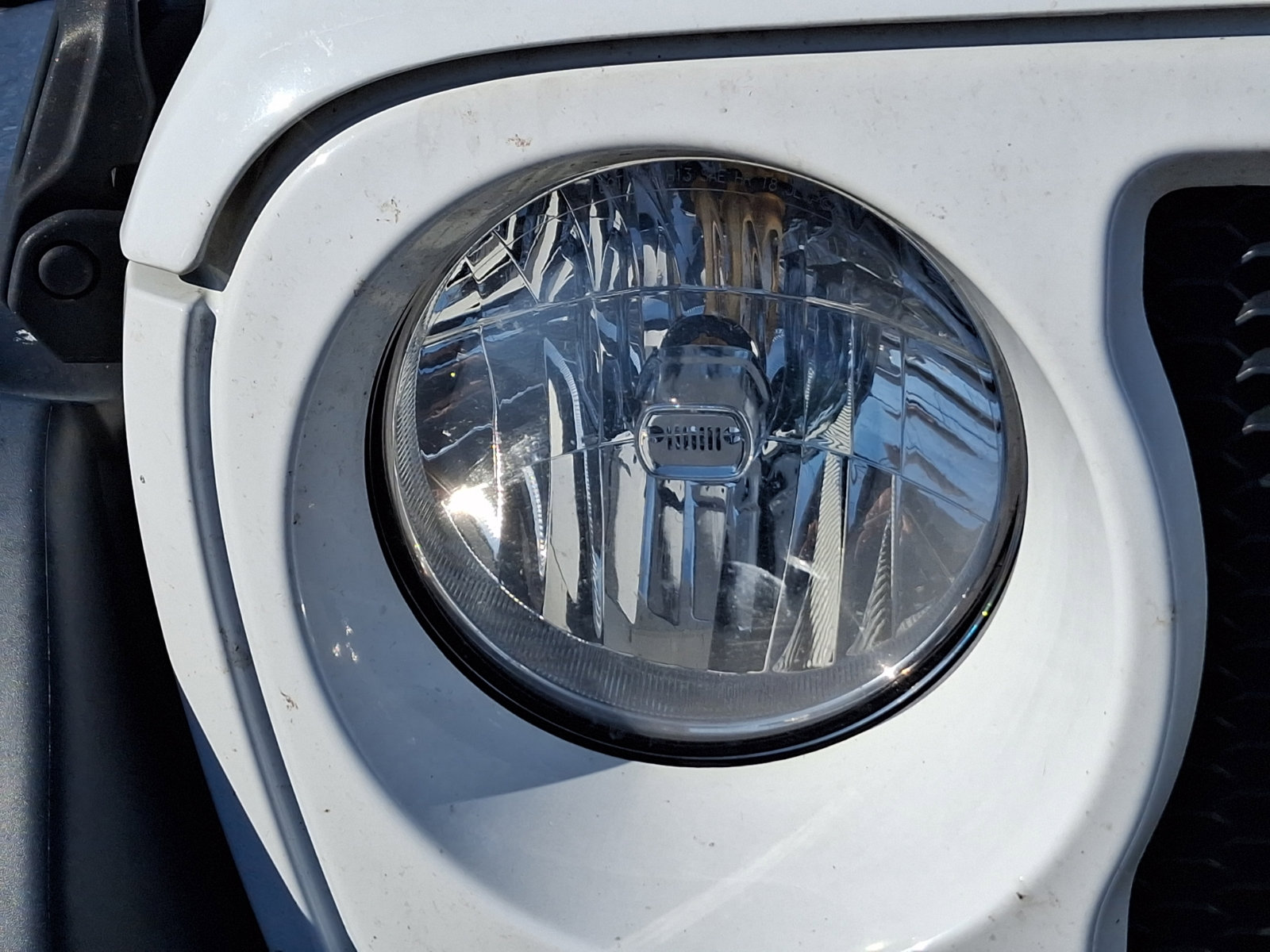 Used 2018 Jeep Wrangler Unlimited Sport S image 9