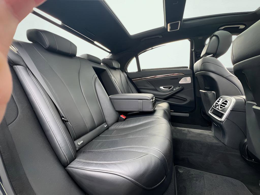 Used 2015 Mercedes-Benz S 550 4MATIC Sedan image 26