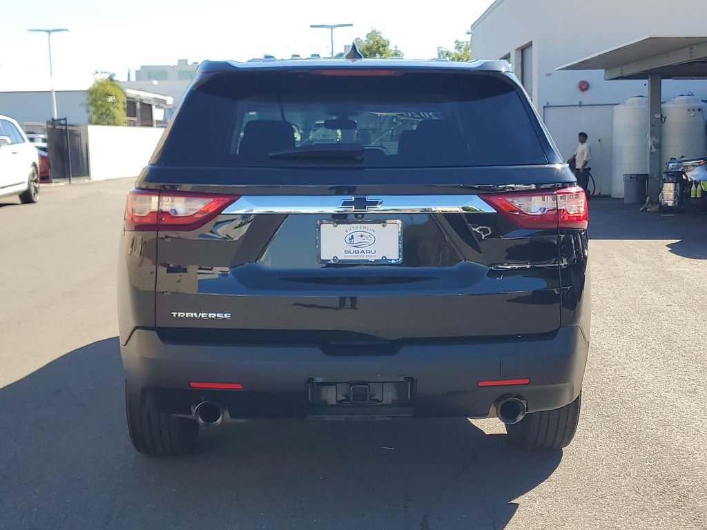 Used 2020 Chevrolet Traverse LS FWD image 5