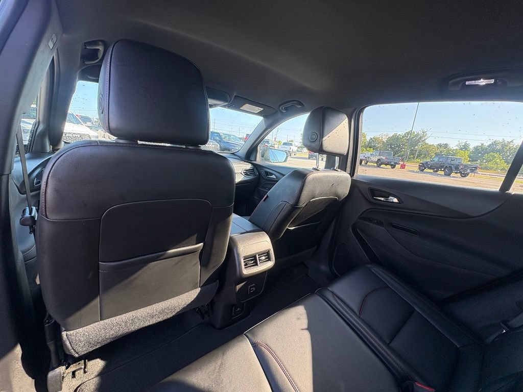 Used 2023 Chevrolet Equinox RS w/ RS Leather Package AWD/4WD image 27