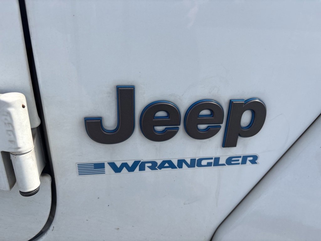 Used 2023 Jeep Wrangler Unlimited Rubicon 4xe w/ Cold Weather Group image 33
