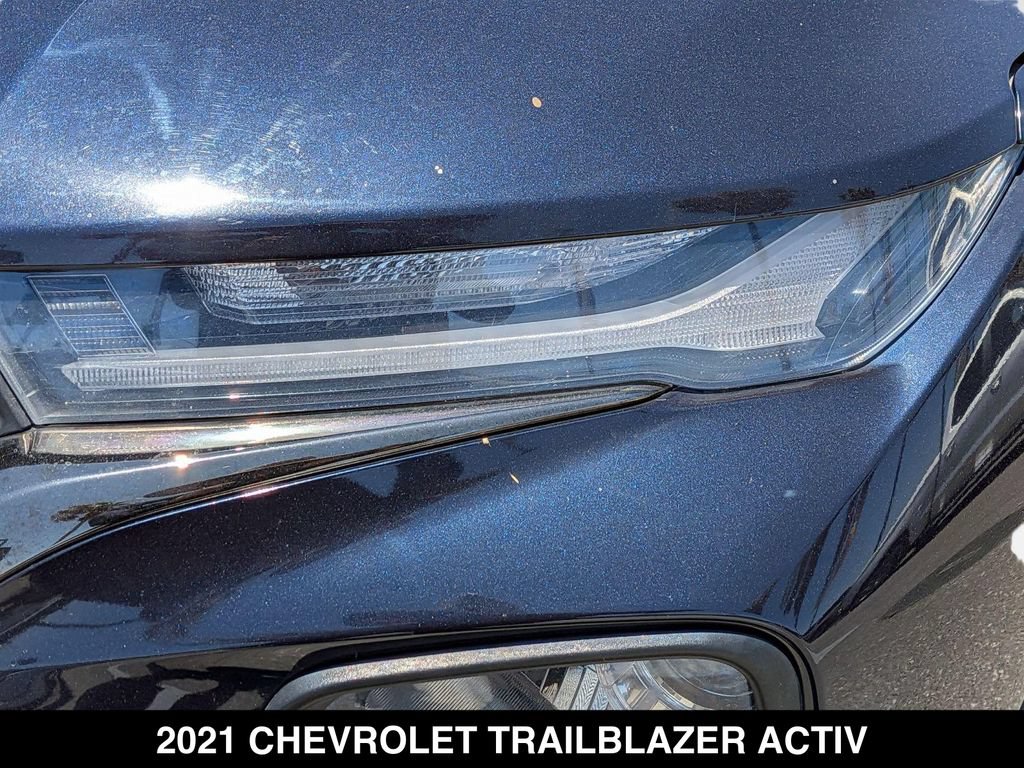 Used 2021 Chevrolet TrailBlazer ACTIV w/ Technology Package FWD image 10