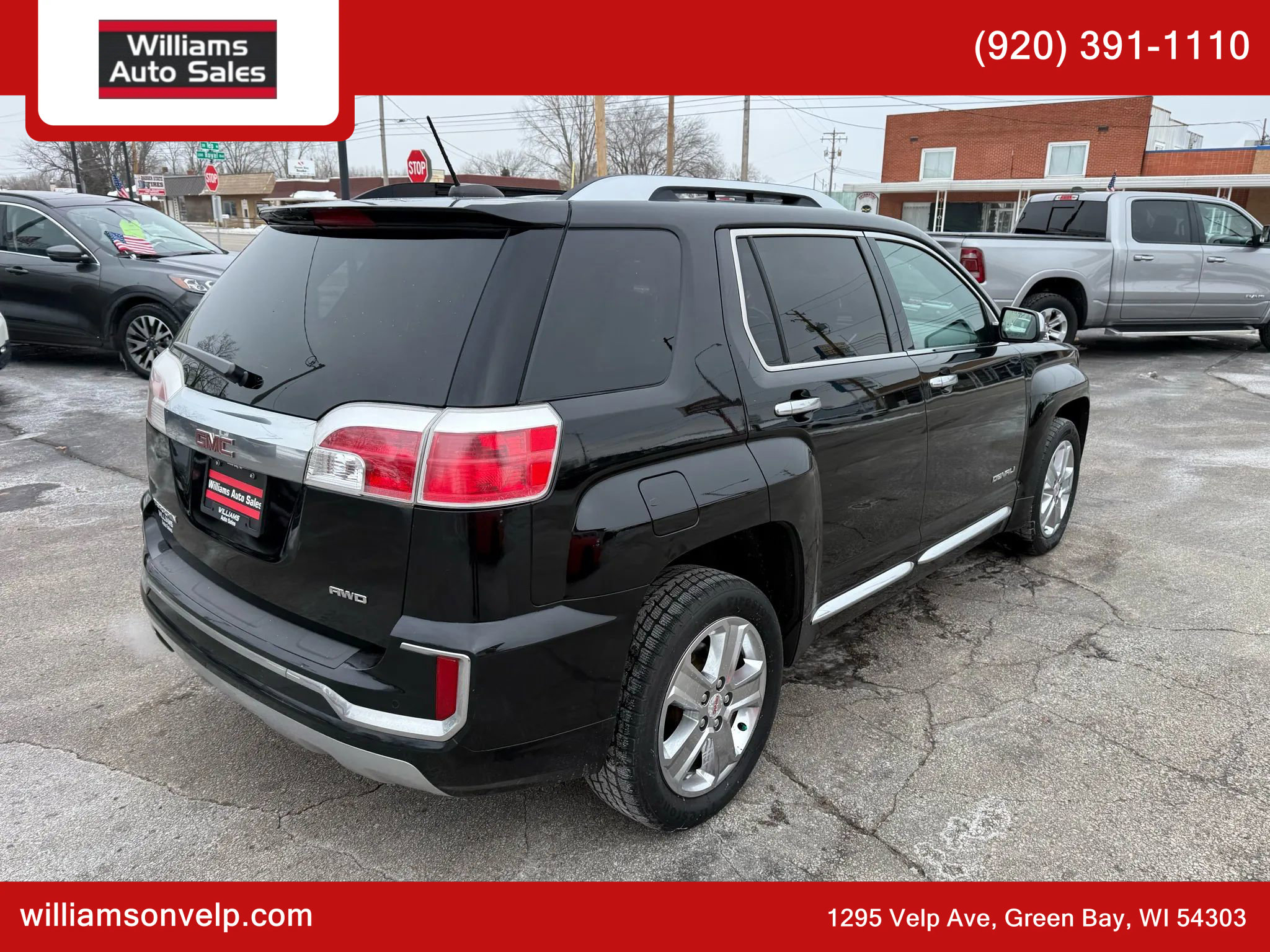 Used 2017 GMC Terrain Denali image 4