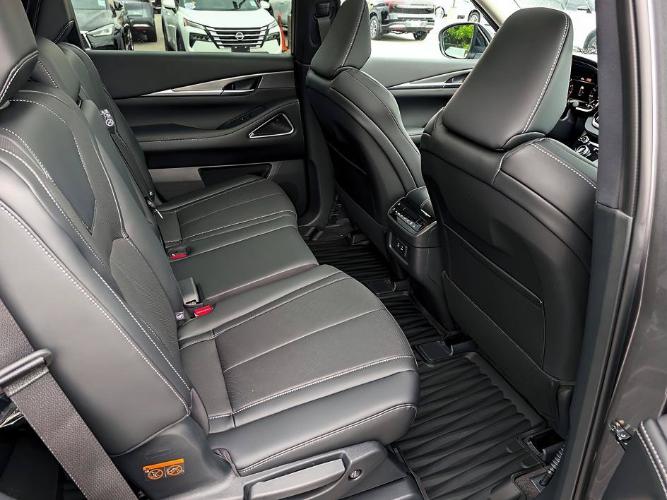 New 2027 INFINITI QX60 Luxe w/ Cargo Package AWD/4WD image 22
