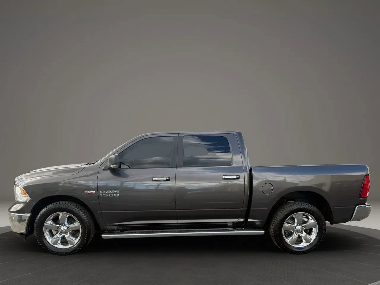 Used 2017 RAM 1500 Big Horn image 8