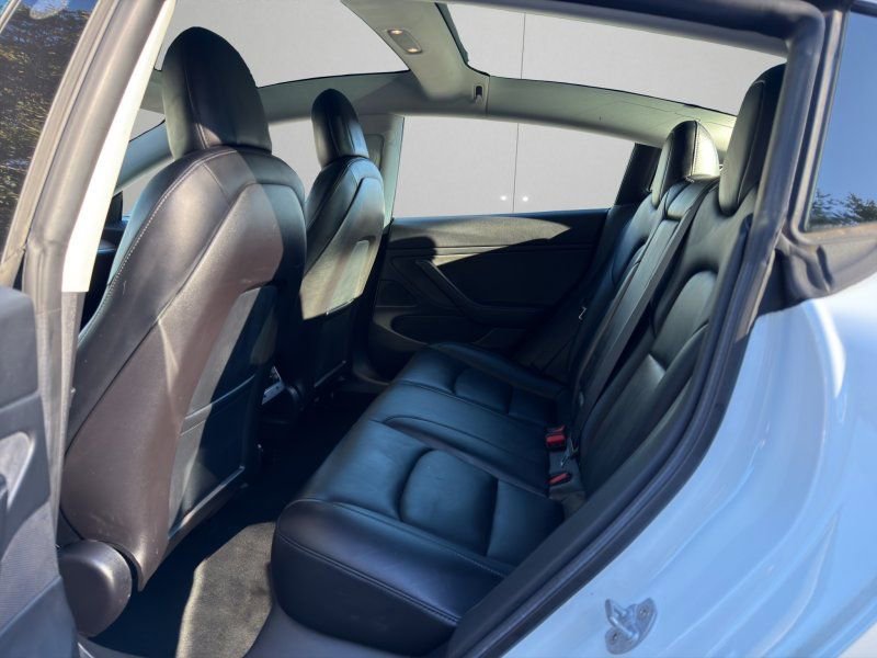 Used 2019 Tesla Model 3 Long Range AWD/4WD image 10