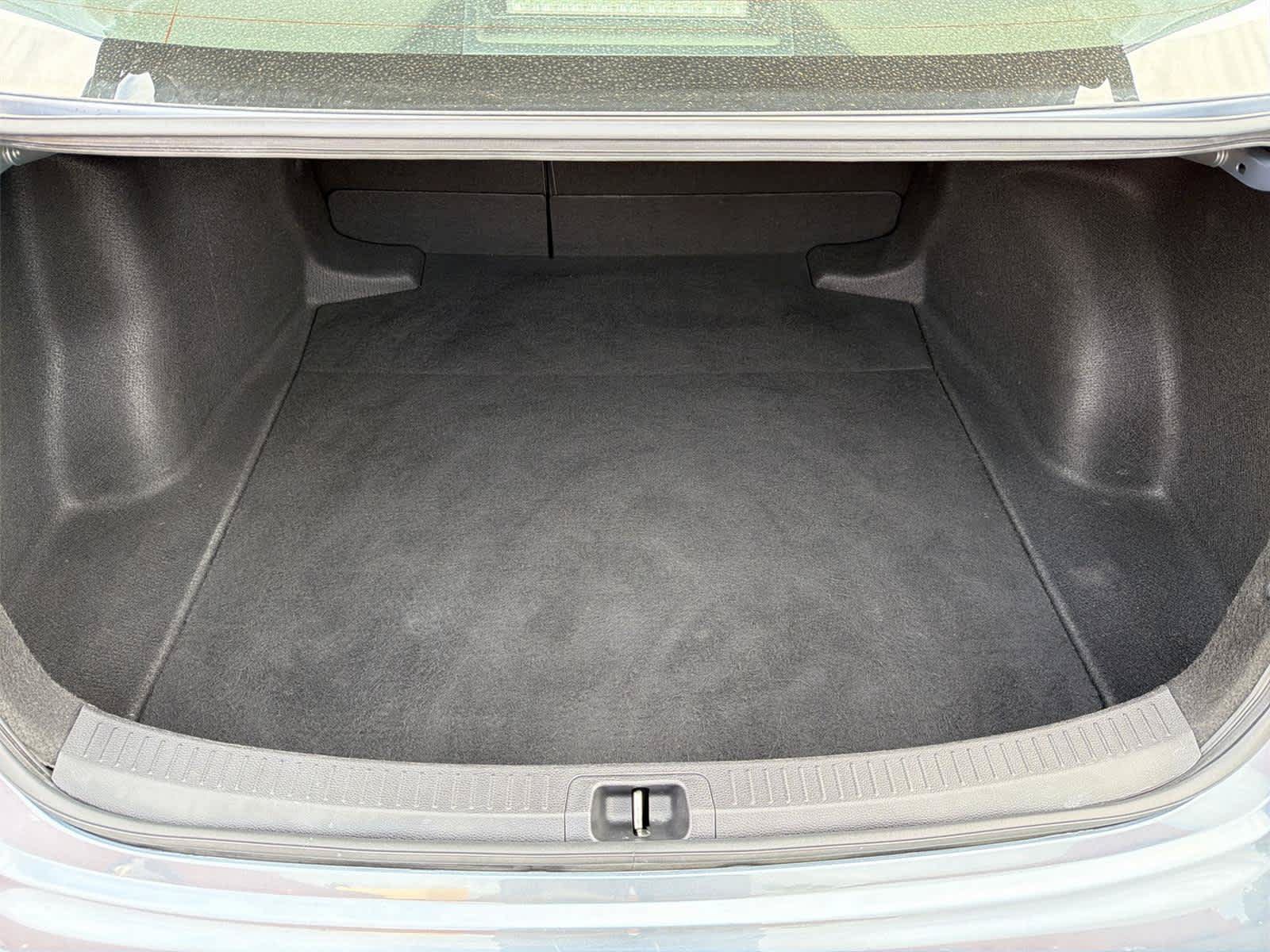 Used 2023 Toyota Corolla LE FWD image 21