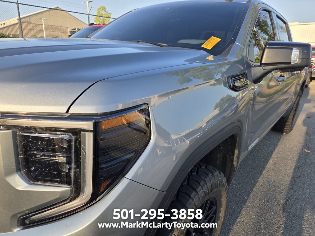 Used 2025 GMC Sierra 1500 Elevation w/ Elevation Premium Package AWD/4WD image 9