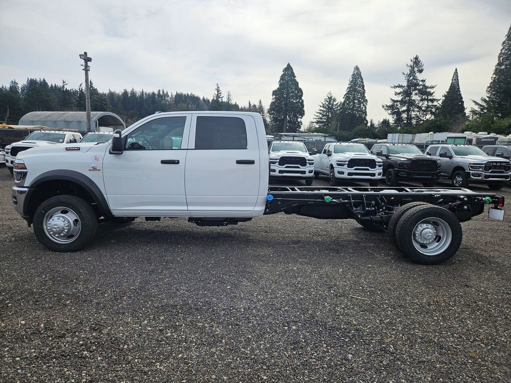 New 2026 RAM 5500 Tradesman AWD/4WD image 4