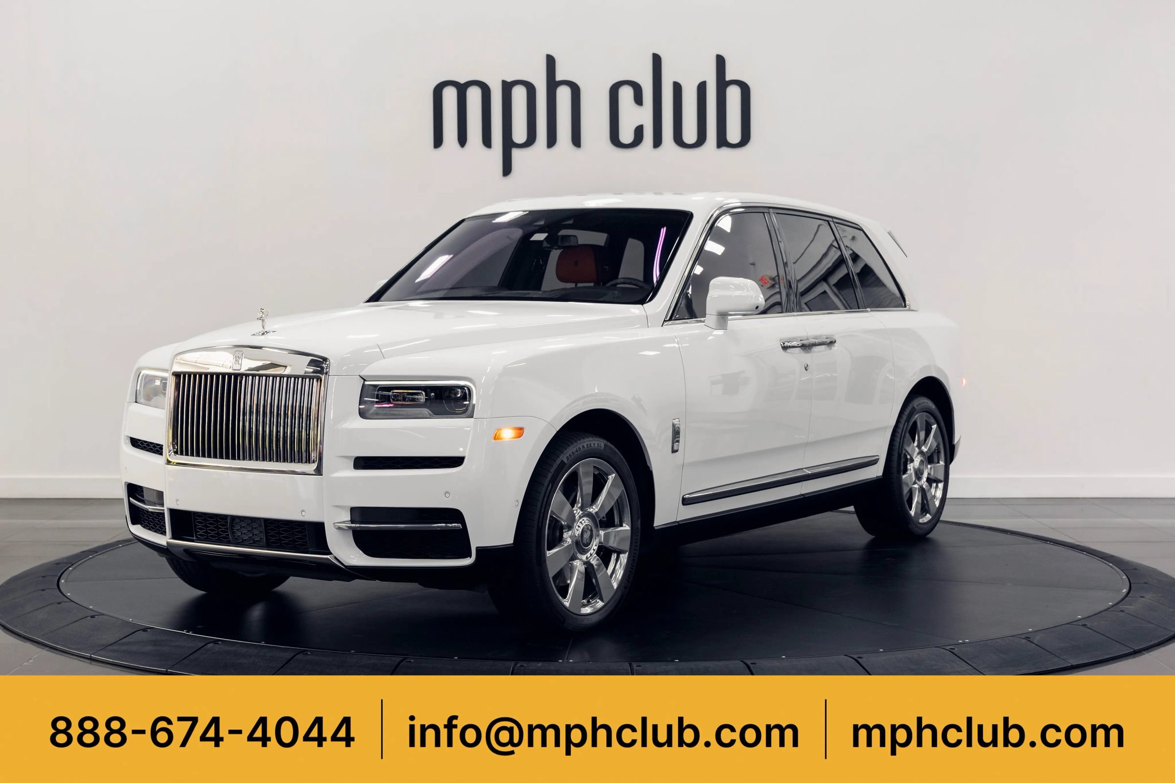 Used 2021 Rolls-Royce Cullinan AWD/4WD image 1