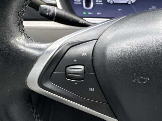 Used 2013 Tesla Model S image 28