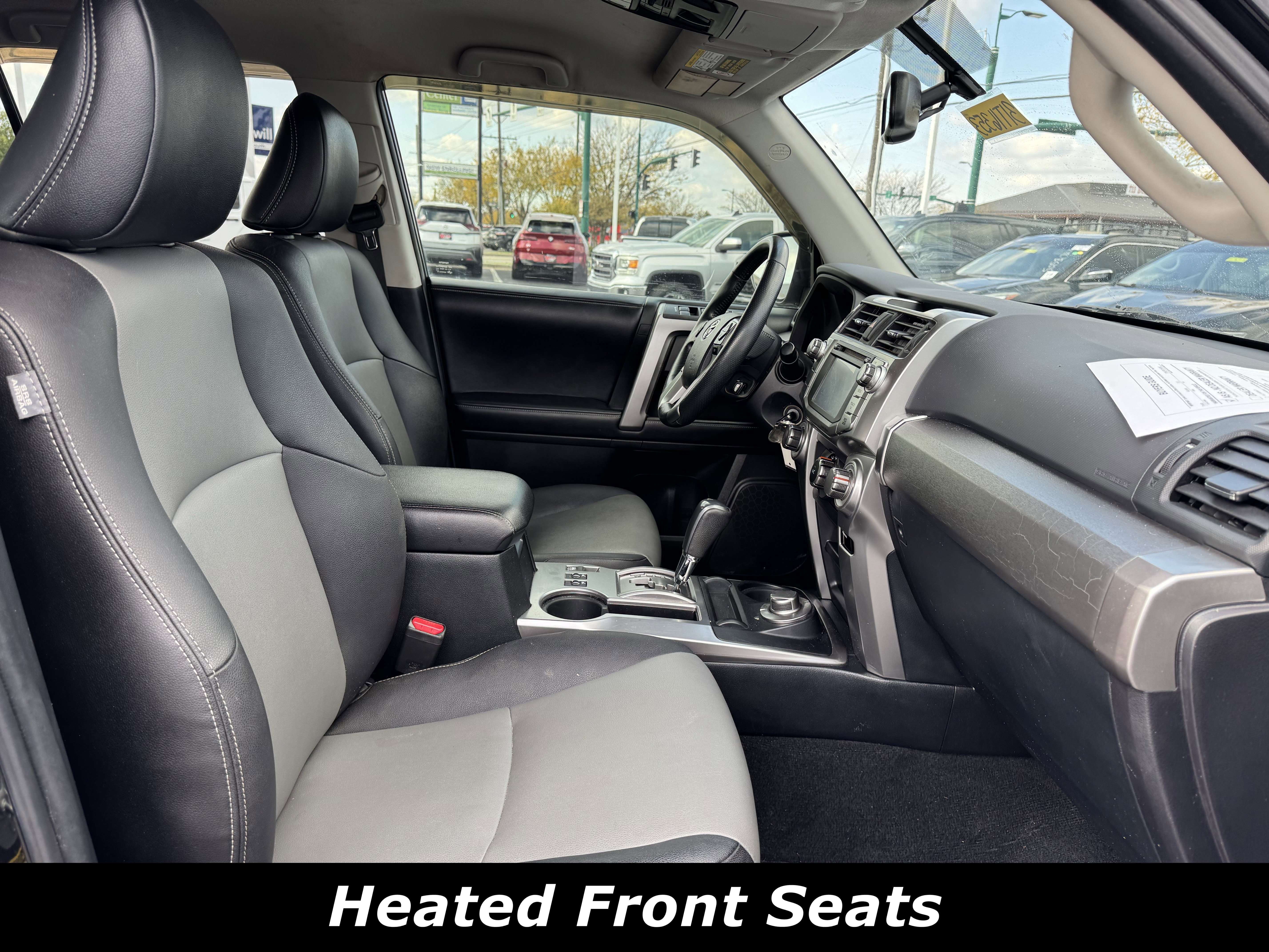 Used 2018 Toyota 4Runner SR5 Premium image 4