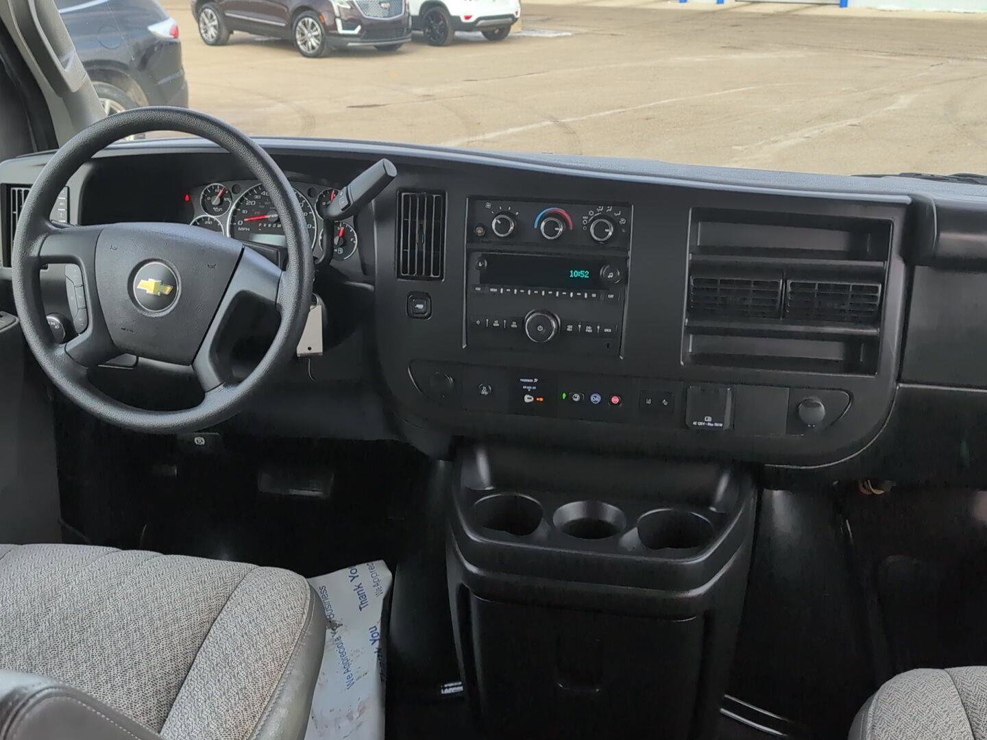 Used 2023 Chevrolet Express 3500 LT w/ LT Preferred Equipment Group image 11