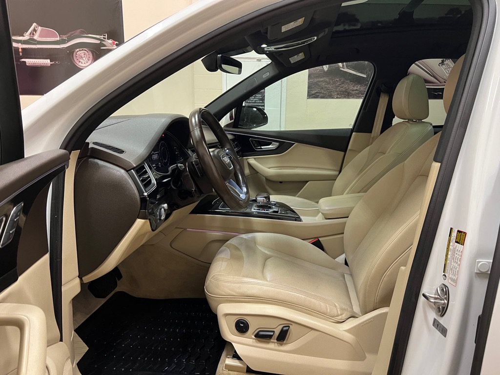Used 2018 Audi Q7 3.0T Prestige AWD/4WD image 17