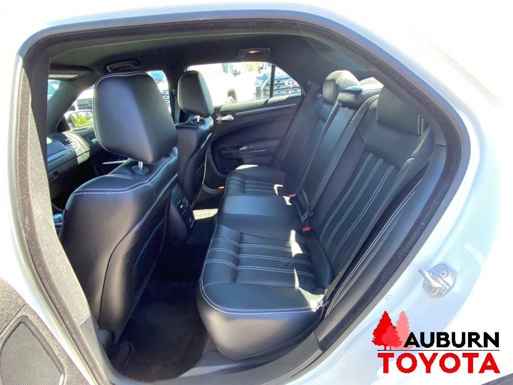 Used 2015 Chrysler 300 S RWD image 20