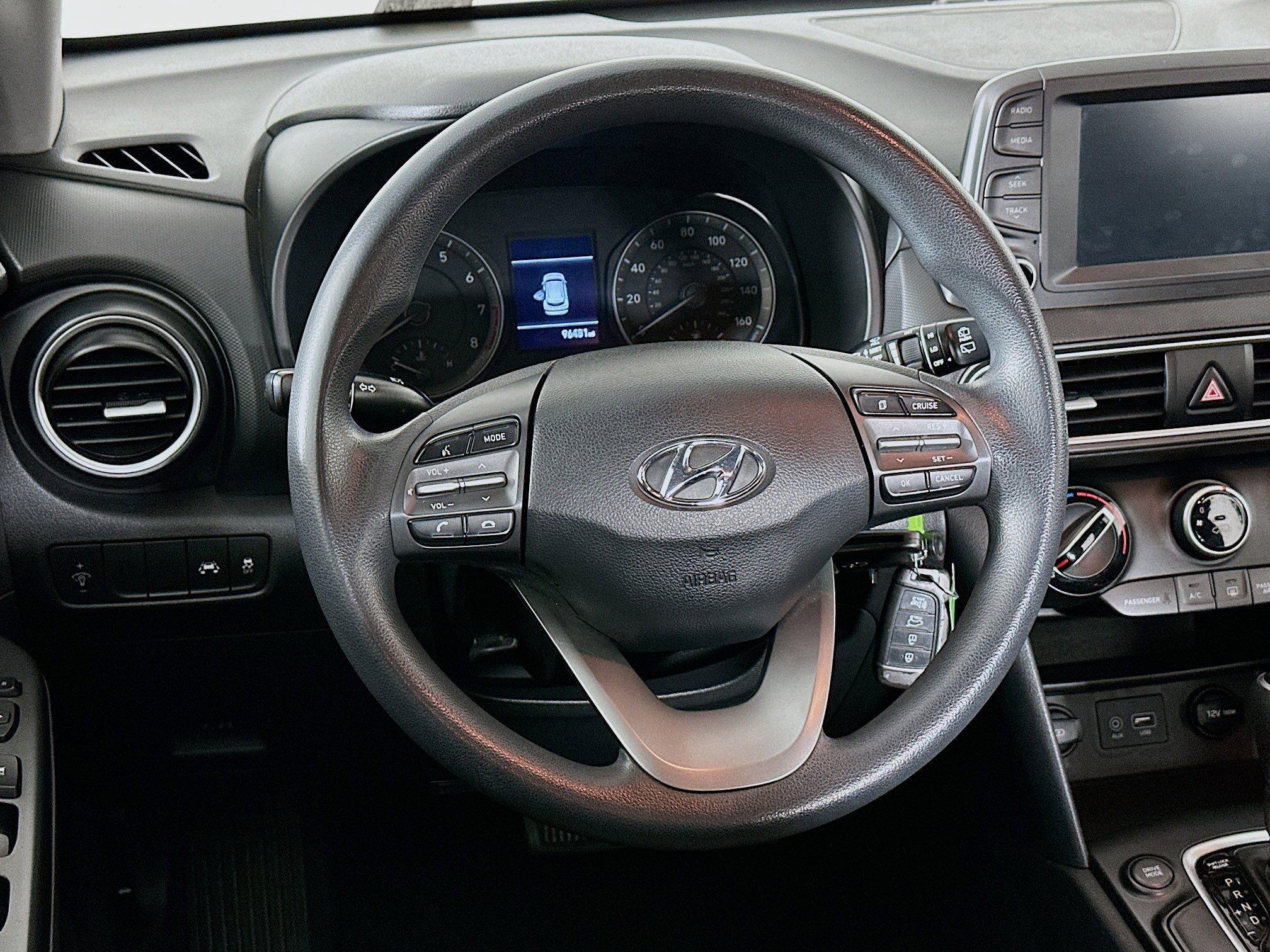 Used 2020 Hyundai Kona SE w/ Cargo Package FWD image 17