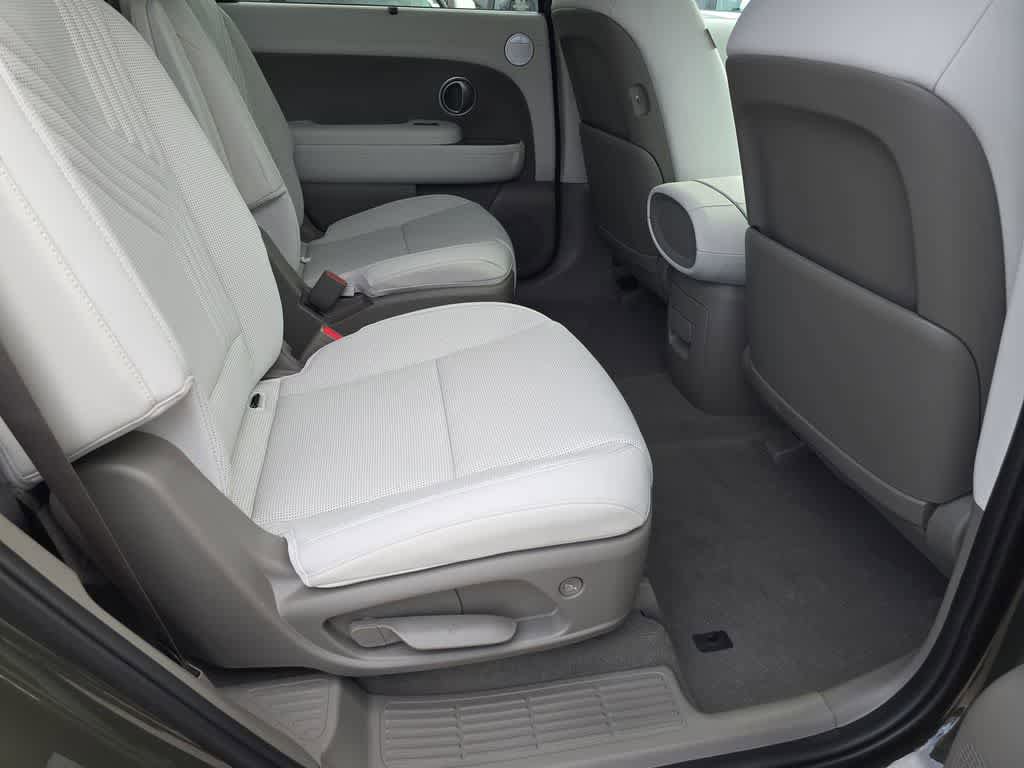 New 2026 Hyundai Palisade SEL Premium FWD image 22