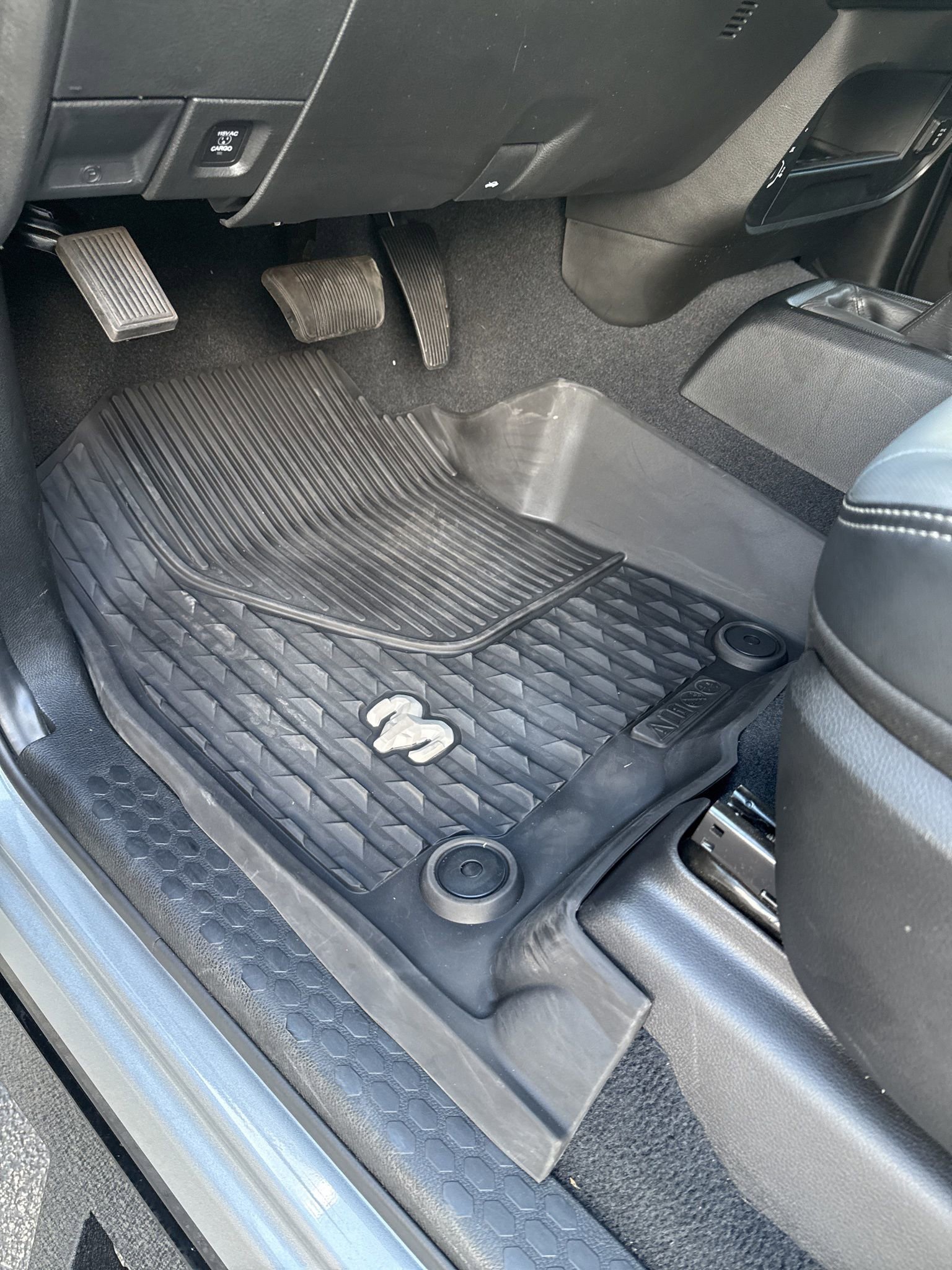 Used 2022 RAM 2500 Power Wagon w/ Level 1 Equipment Group image 40