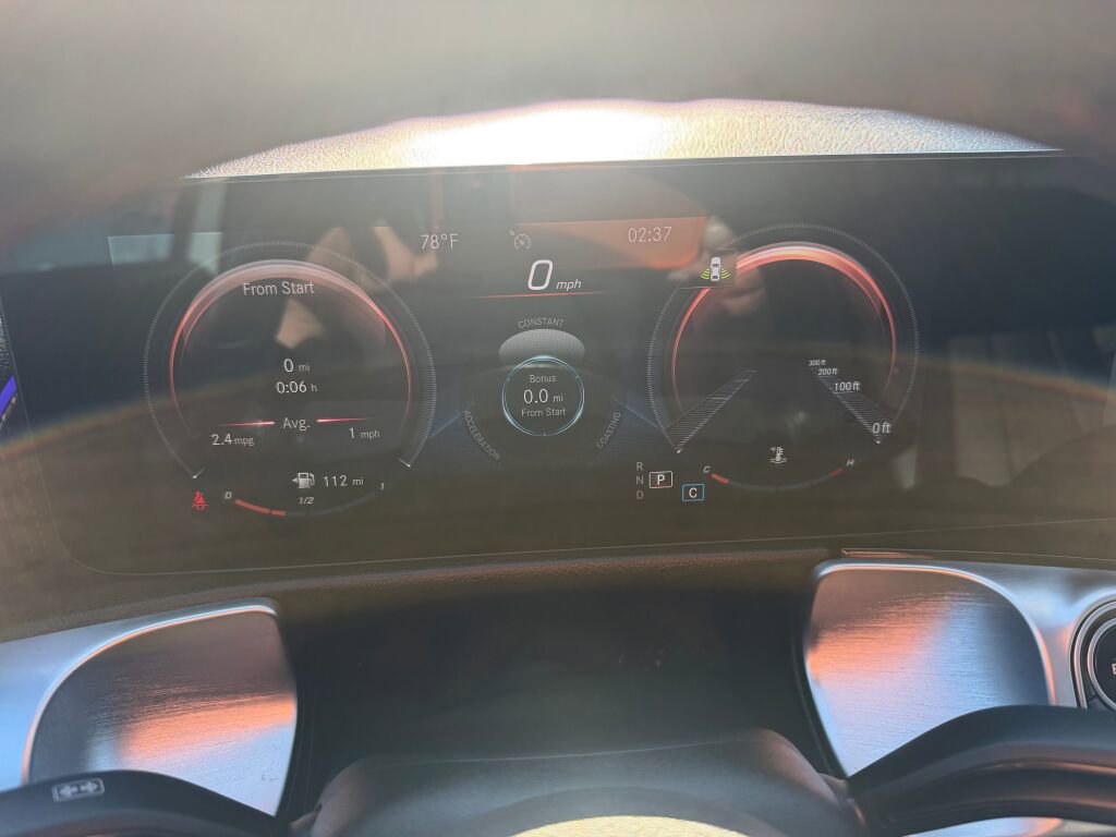 Used 2022 Mercedes-Benz GLB 250 4MATIC image 13