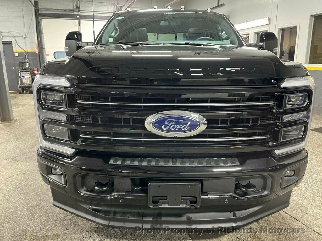 Used 2026 Ford F250 Platinum w/ FX4 Off-Road Package image 11