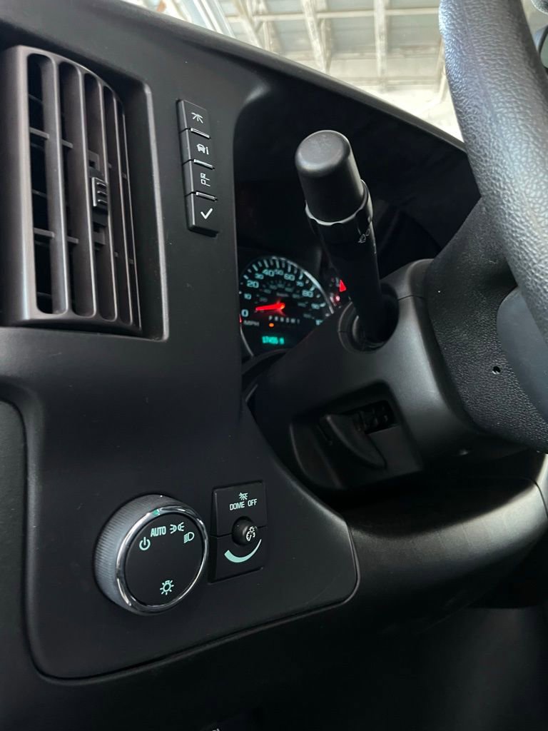 Used 2024 GMC Savana 2500 w/ Driver Convenience Package image 18