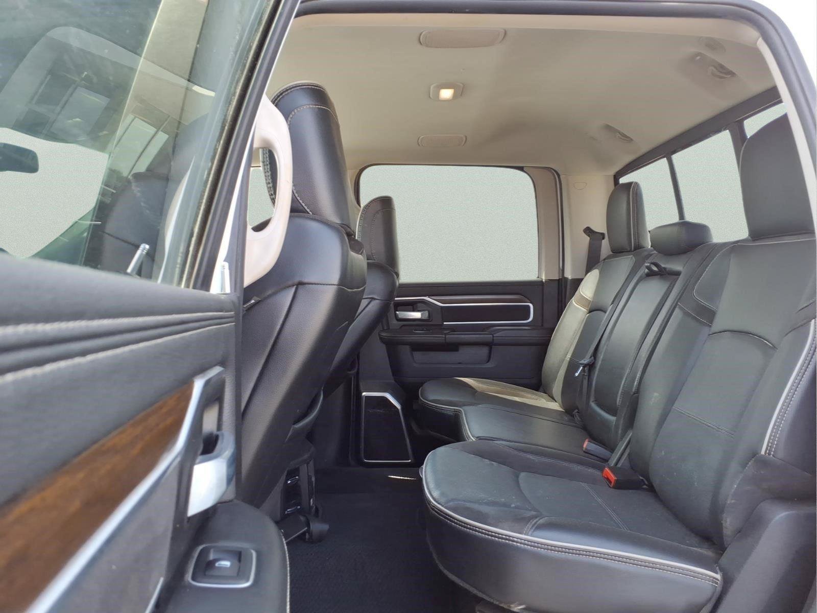 Used 2024 RAM 2500 Laramie AWD/4WD image 11