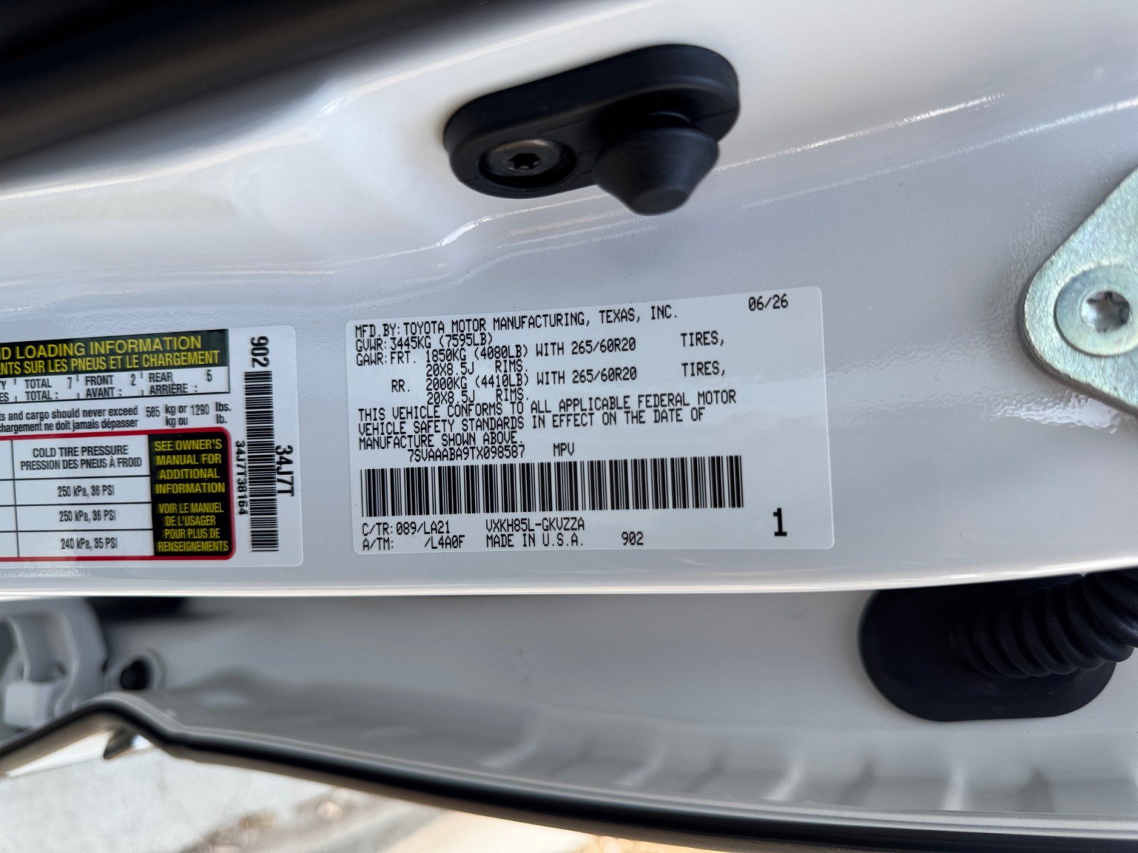 New 2026 Toyota Sequoia Platinum AWD/4WD image 25