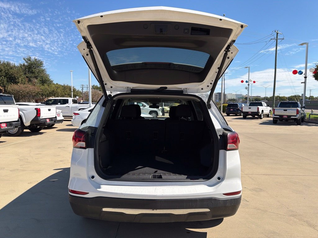 Used 2024 Chevrolet Equinox LT AWD/4WD image 16
