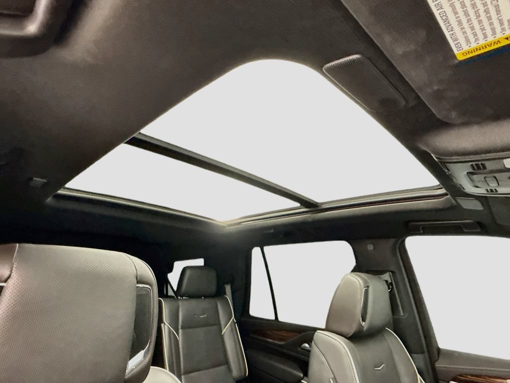 Used 2023 Cadillac Escalade Premium Luxury w/ LPO, Floor Liner Package AWD/4WD image 17