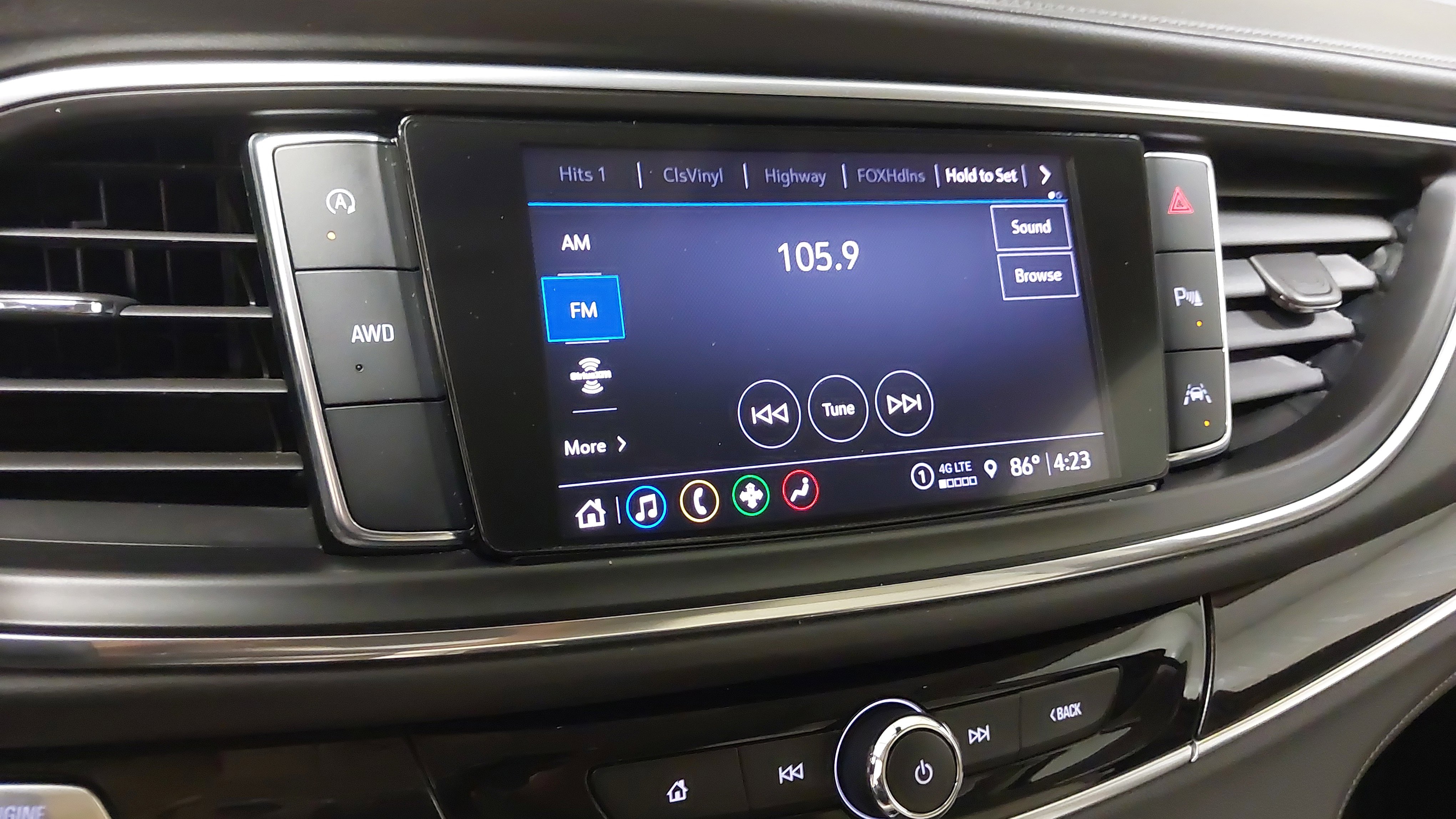 Used 2022 Buick Enclave Essence w/ Experience Buick Package image 20