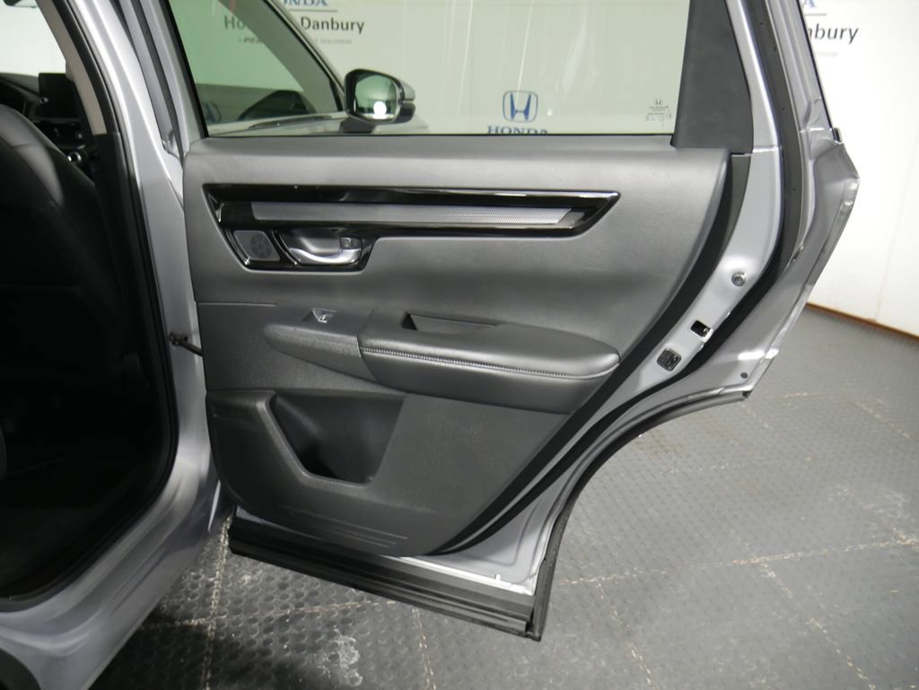 Used 2023 Honda CR-V EX-L image 8