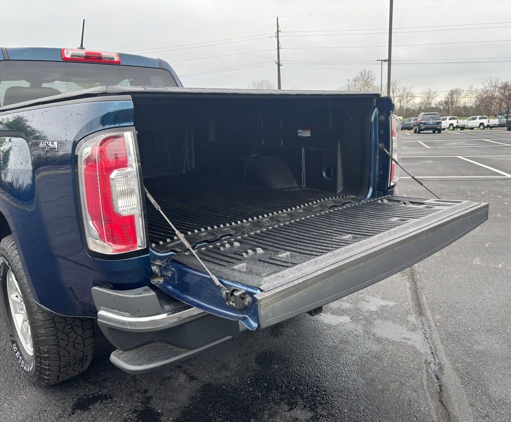 Used 2020 GMC Canyon 4x4 Extended Cab w/ Convenience Package image 18