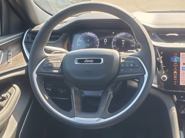 New 2026 Jeep Grand Cherokee Limited AWD/4WD image 18
