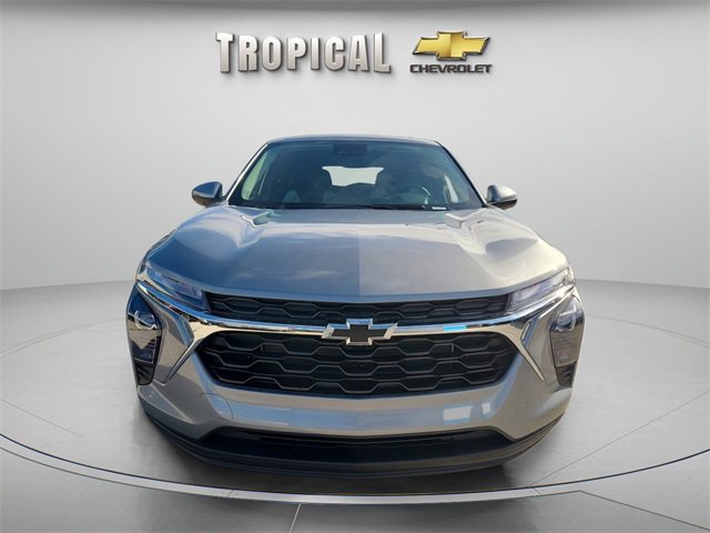 New 2026 Chevrolet Trax LS w/ LS Convenience Package image 8