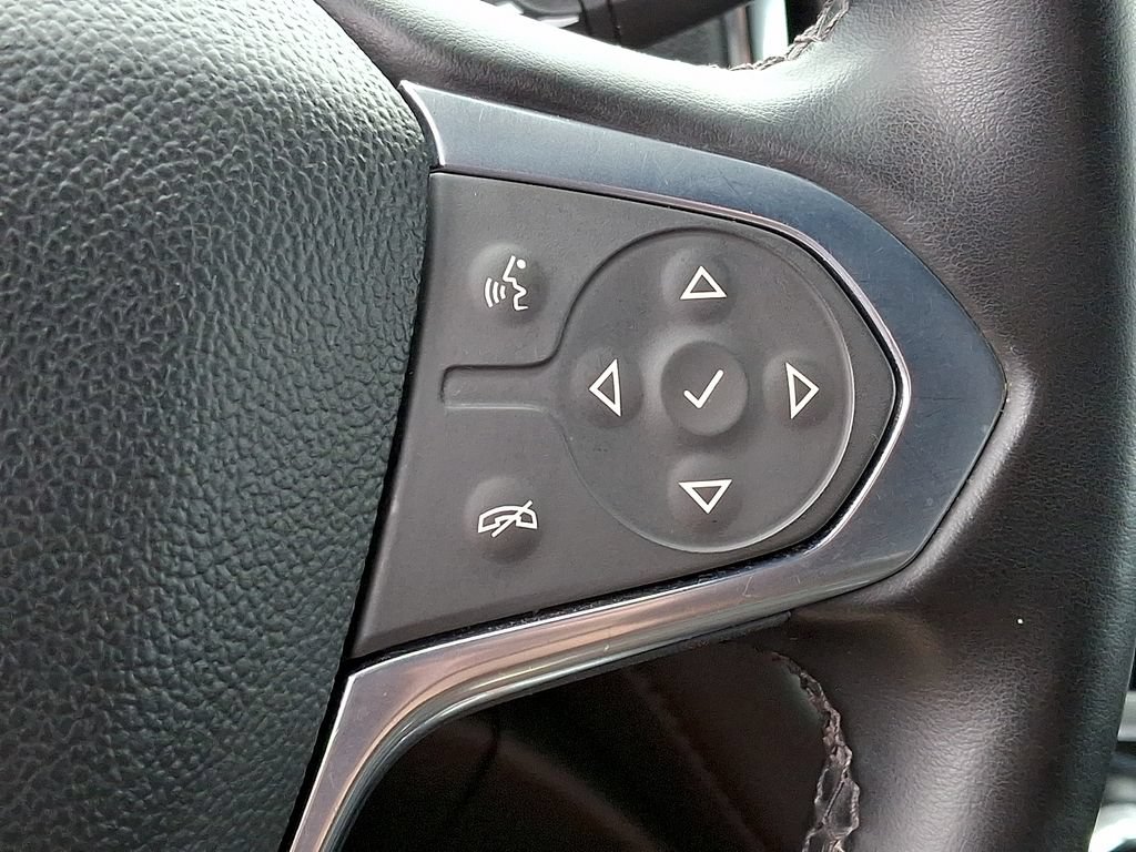 Used 2023 Chevrolet Traverse LT AWD/4WD image 23