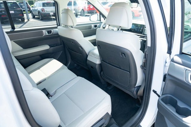 Used 2025 Hyundai Santa Fe SEL AWD/4WD image 38