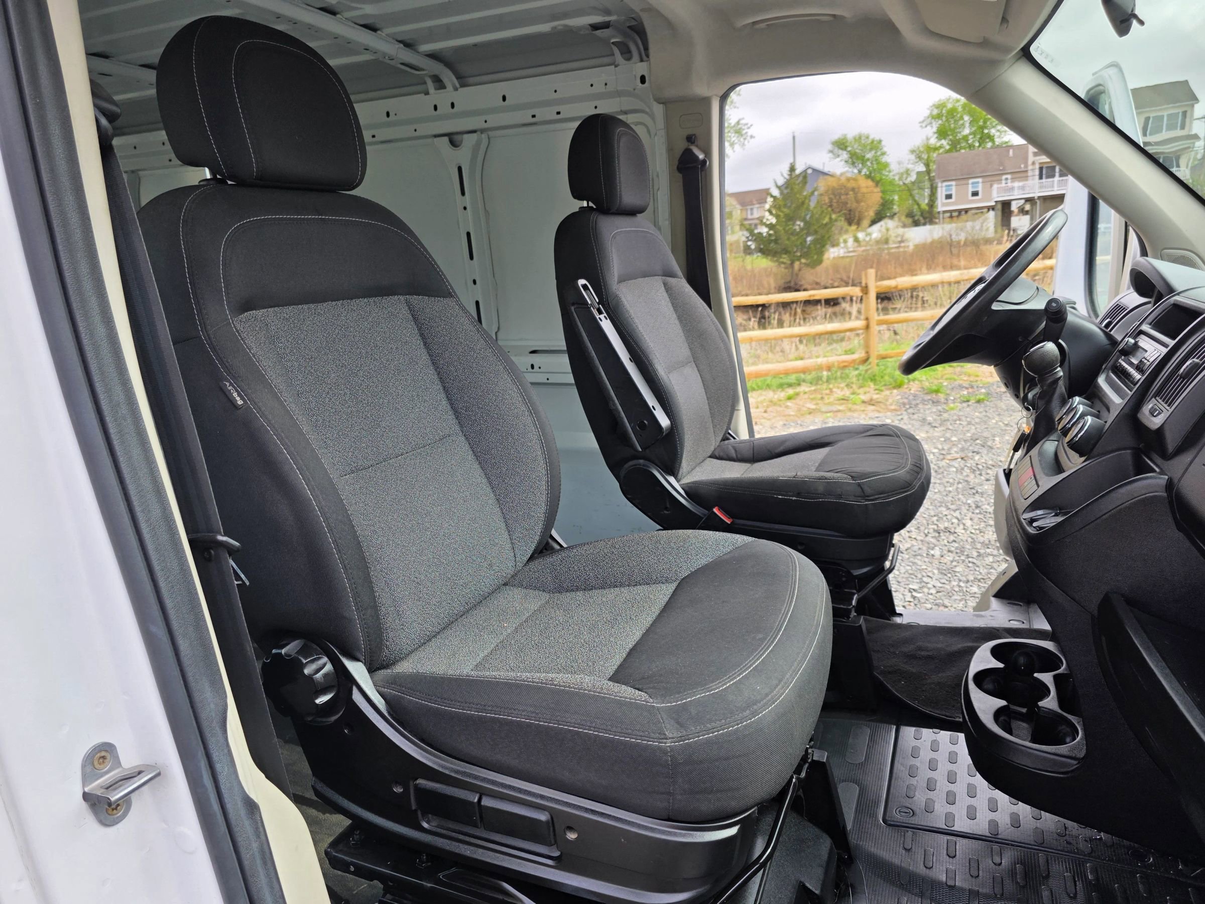 Used 2014 RAM ProMaster 1500 FWD image 16