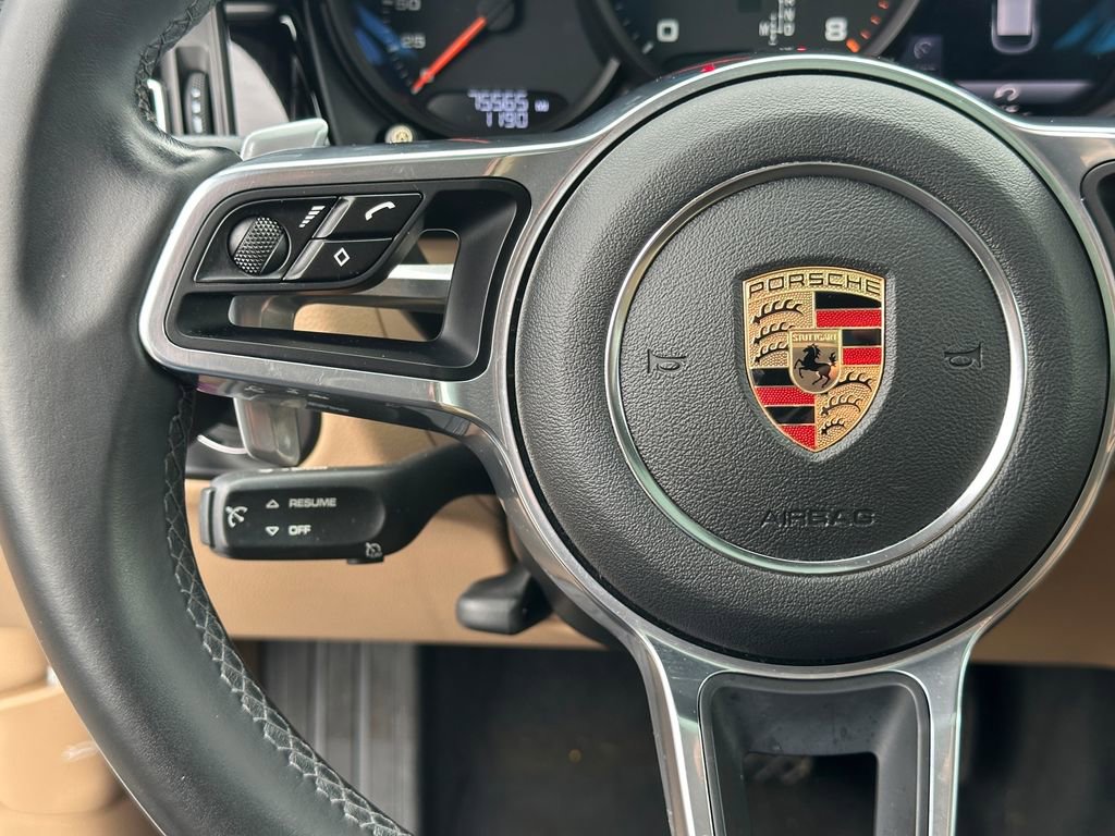 Used 2019 Porsche Macan AWD/4WD image 25